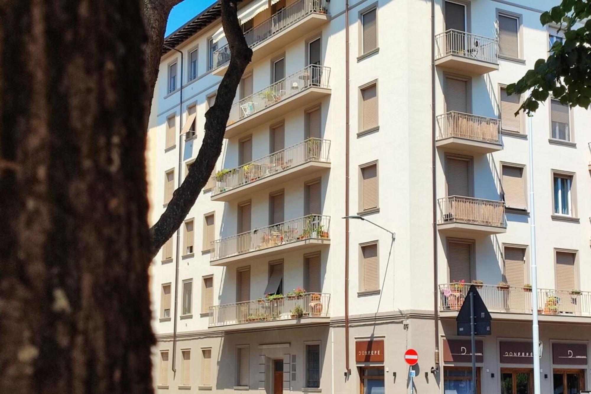 Italian Experience-Lungarno Suite Apartment Флоренция Экстерьер фото